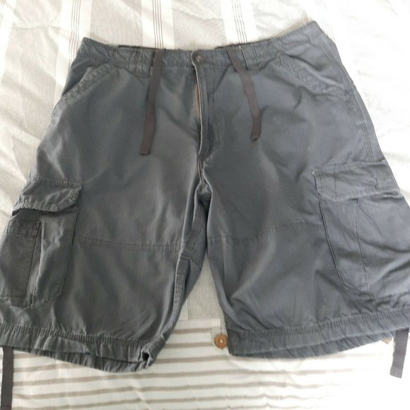 CSG Champs Sports Gear Cargo Mens Shorts Size 40 Gray Drawstring - Picture 1 of 4